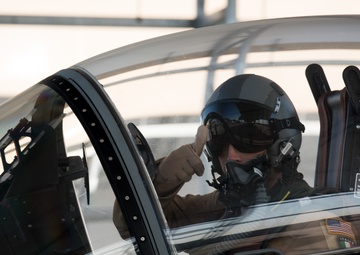 Air Force exchange pilot fights ISIS with Italian partners