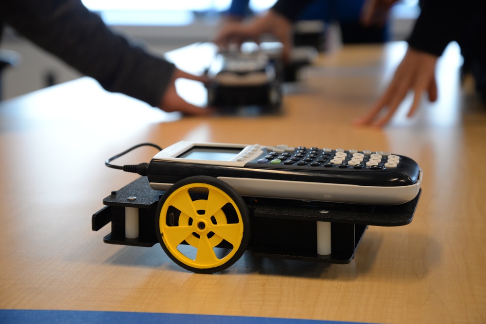 Calculator robot