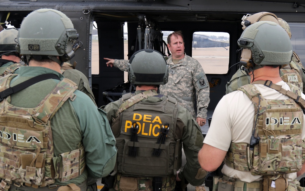 Mississippi National Guard Soldiers assist DEA Training