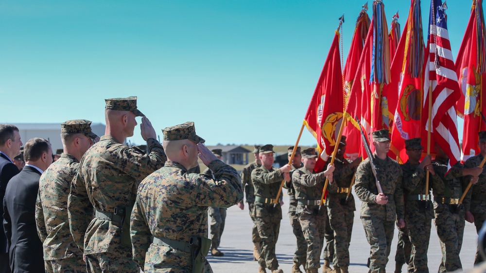 MAG-31 bids farewell to Cooper, Welcomes Latt