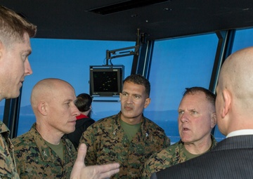 MCICOM commander visits MCAS Iwakuni