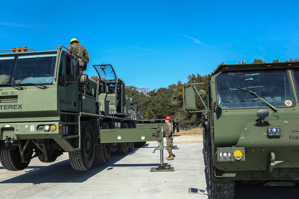 DVIDS - Images - CLB-6 Vehicle Recovery [Image 1 of 11]