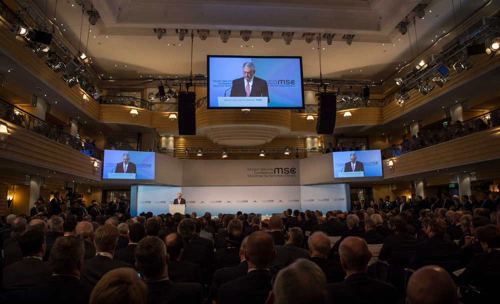 SD attends Munich Security Conference