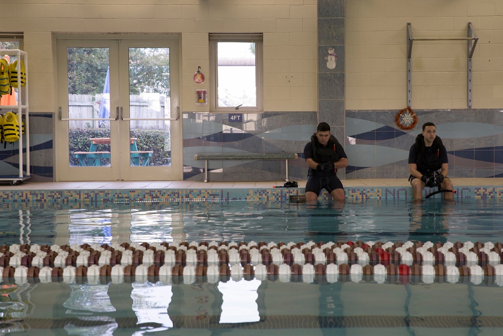 SAR Swimmer Training/Evaluations