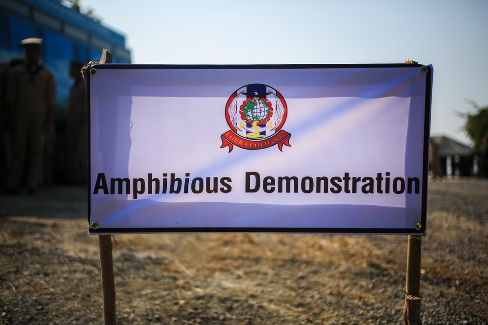 Participating Nations Of Cobra Gold Conduct an Amphibious Capabilities Demo