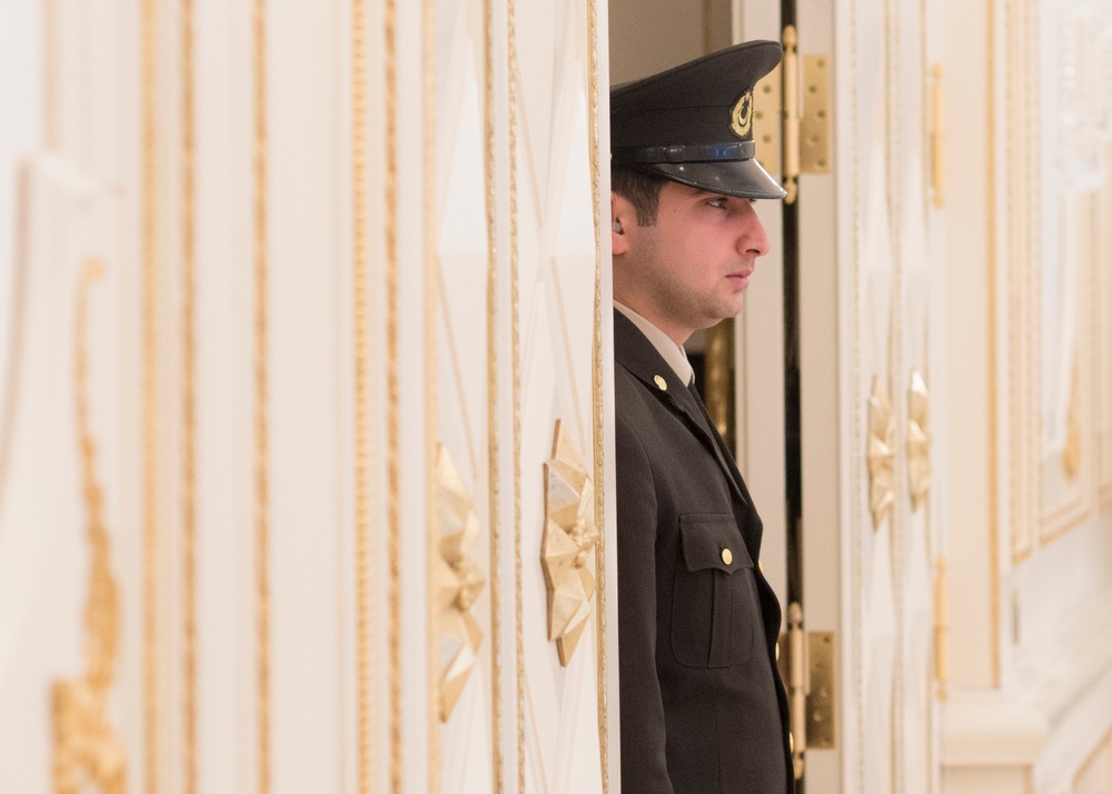 CJCS Meets with Azerbaijan Leadership