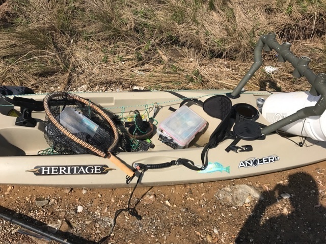 Kayak found without trace of owner, Coast Guard searches