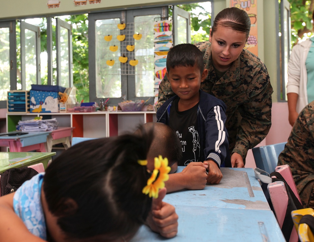 Marines Spend the Day with Students at the Ban Yang Noi Hua Sip School During Cobra Gold 2017