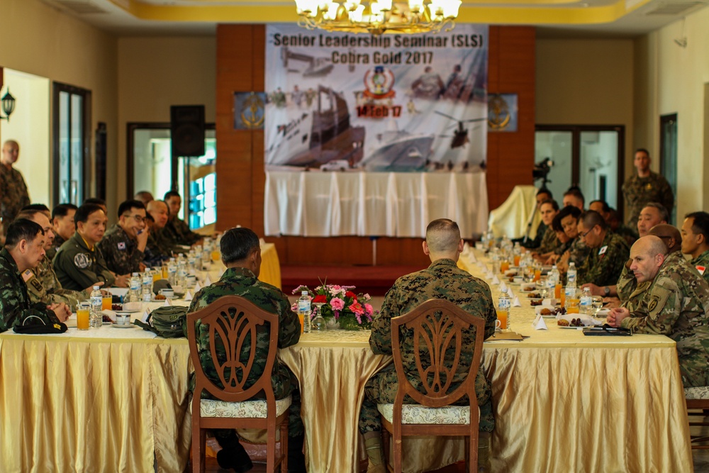Senior military leaders discuss humanitarian operations during Cobra Gold