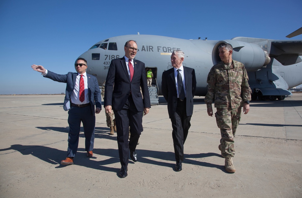 SecDef visits Iraq