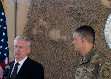 SD hosts joint press conference with CJTF-OIR commander