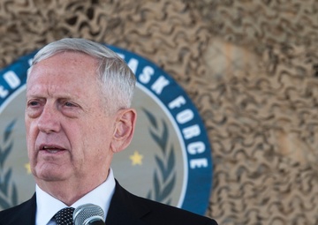 SD hosts joint press conference with CJTF-OIR commander