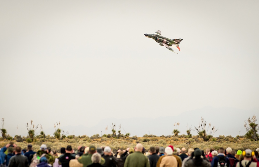 F-4 flies for final time
