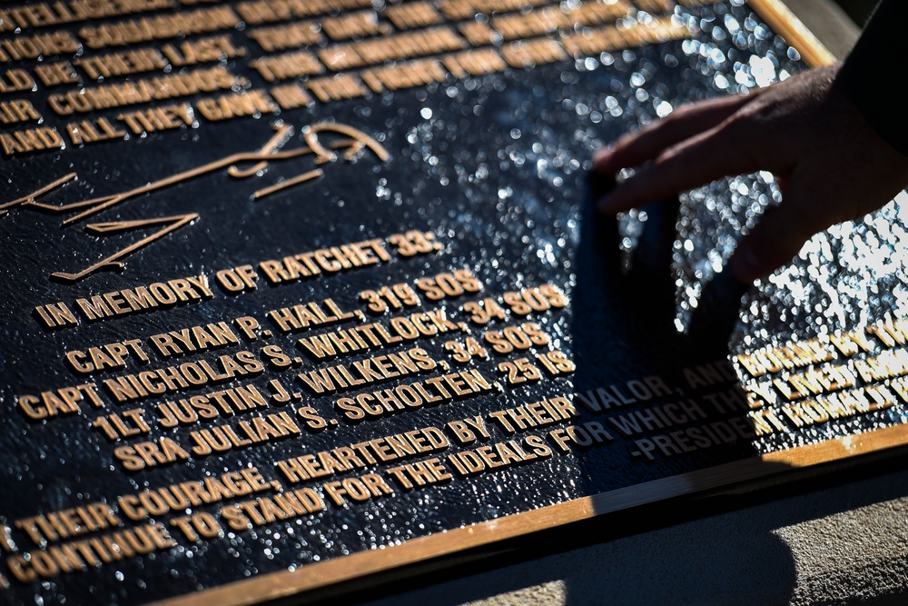 Ratchet 33 aircrew remembered during memorial ceremony