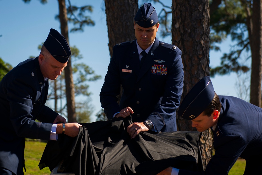 Ratchet 33 aircrew remembered during memorial ceremony