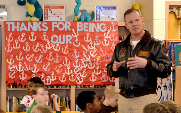 NAVSTA CO Visits Tarrallton Elementary