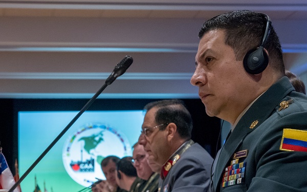 Conference of American Armies / Conférence des armées des Amériques