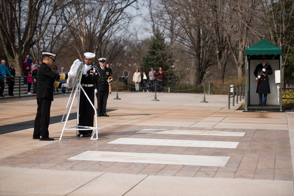 Japan Maritime Self-Defense Force Chief of Staff lays a wreath at the Tomb of the Unknown Soldier in Arlington National Cemetery