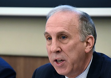 Marshall Center Seminar Looks at Security in a New Way