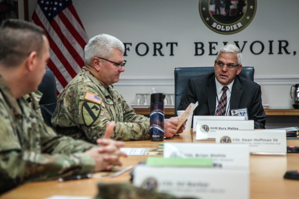 Senior leader visits Program Executive Office Soldier