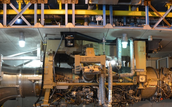 F-35 Lightning engine undergoes corrosion testing at AEDC