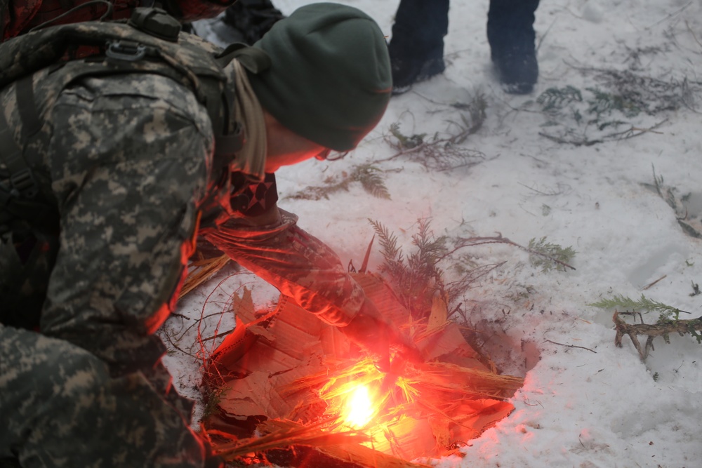 Unit finds warmth in teamwork during winter survival training