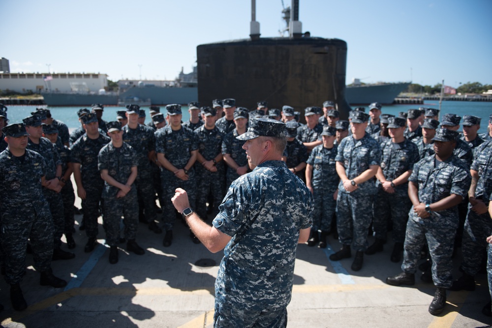 USS Texas Receives Meritorious Unit Commendation