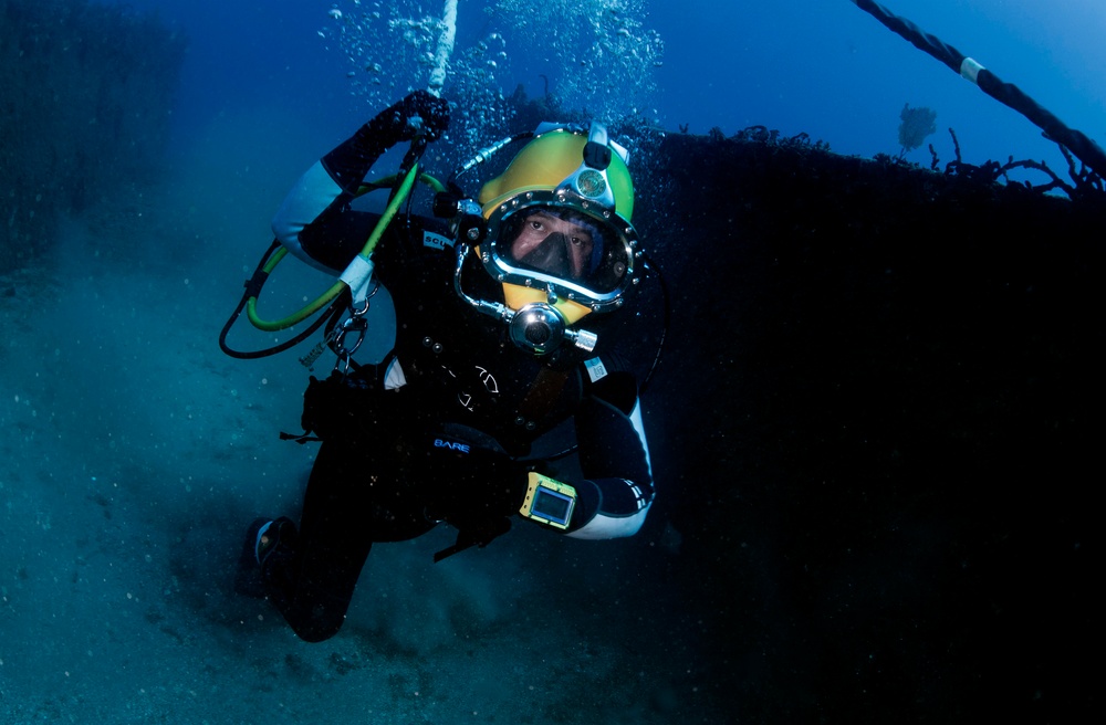 Underwater Construction Team One Diver Training