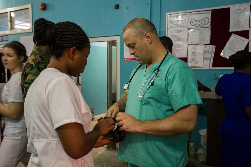 American, Ghanaian medical professionals partner to treat patients, hone skills