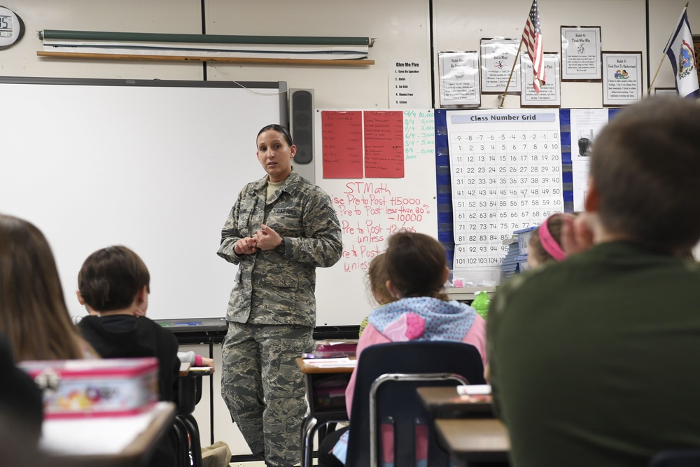 W. Va. National Guardsmen visit Pinch Elementary School