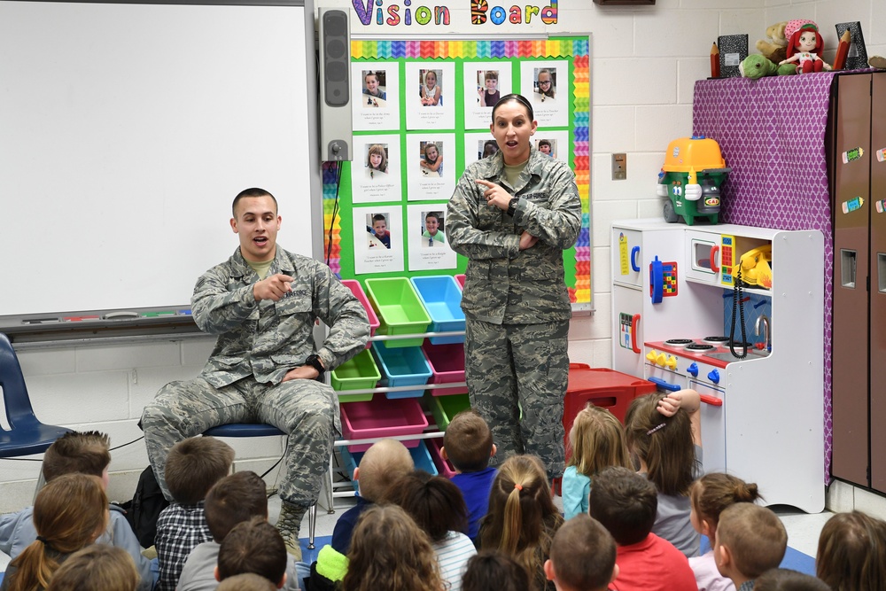 W. Va National Guardsmen visit Pinch Elementary