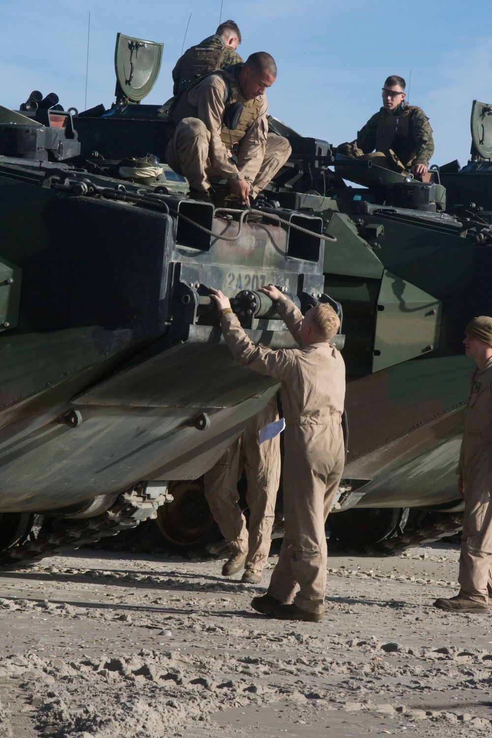 2nd Assault Amphibian Battalion Land to Shore Maneuvers