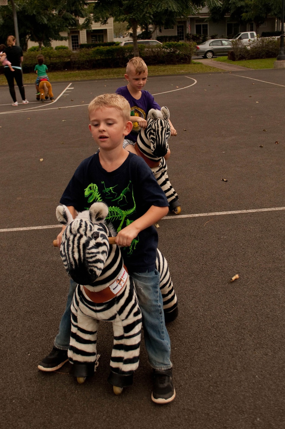IPC, MPs promote healthy habits at Family Fun Fitness Day