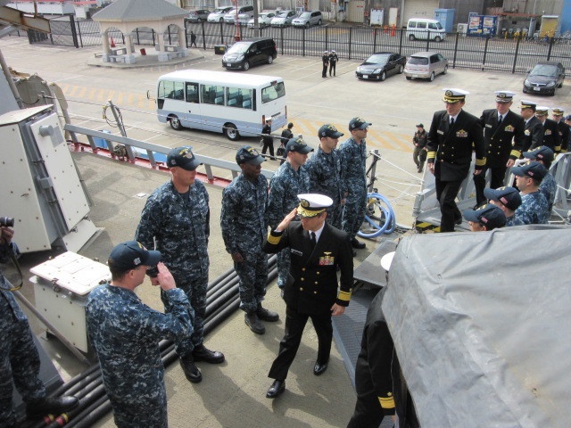 JSDF tours USS Barry