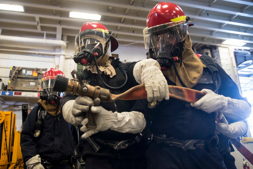 USS Bonhomme Richard (LHD 6) Air Department Sailors Combat Simulated Fire