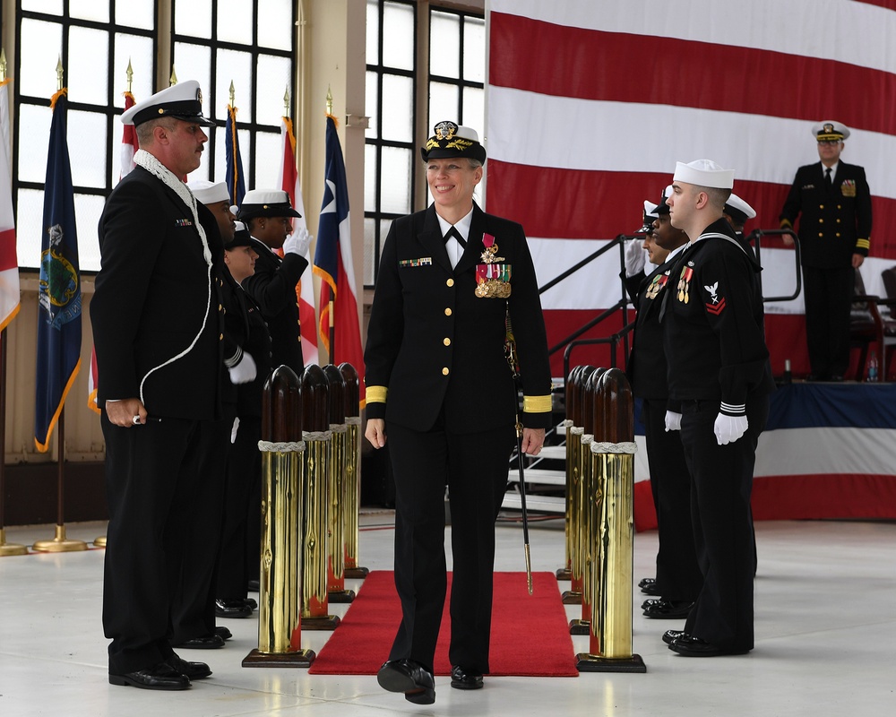 Commander, Navy Region Southeast (CNRSE) holds change of command ceremony at NAS Jacksonville