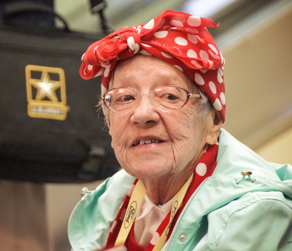 Army Engineer Spouses Club welcomes Original Rosies to Washington, D.C.