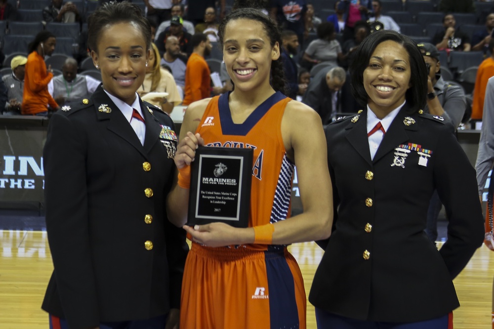Marines Present Award to 2017 CIAA MVP