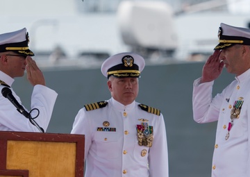 Pearl Harbor Hosts USS Texas Change of Command Ceremony