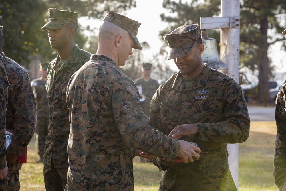 2d MARDIV Morning Colors and Awards Ceremony