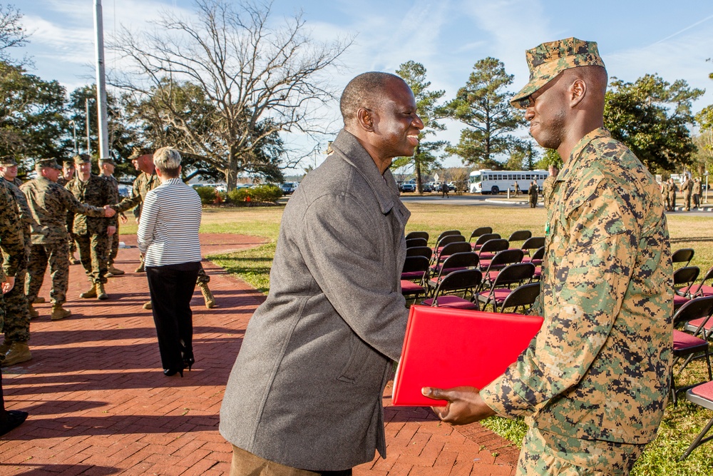 2d MARDIV Morning Colors and Awards Ceremony