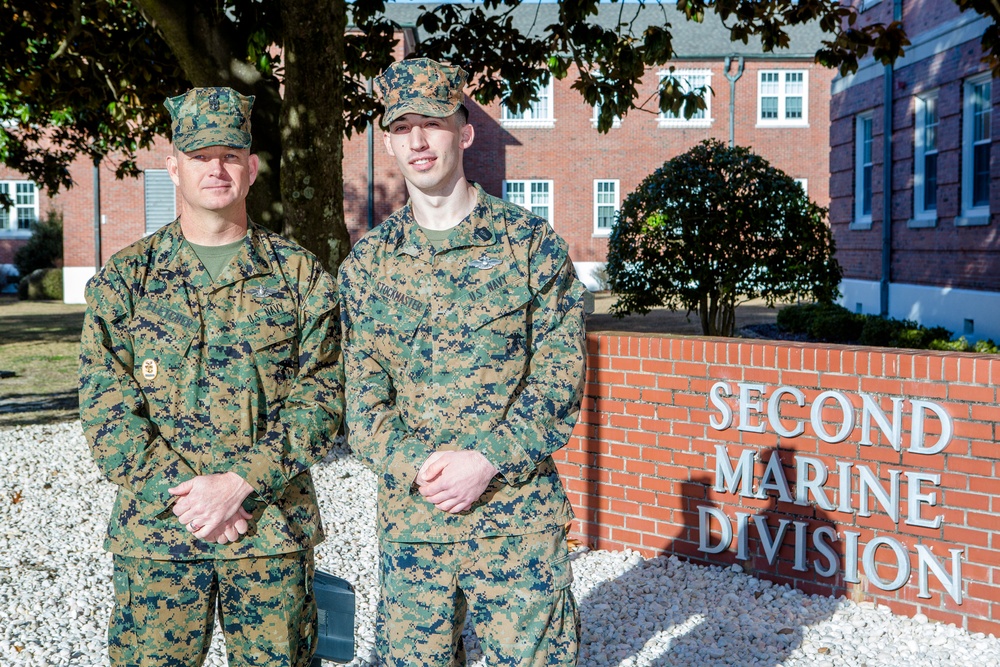 2d MARDIV Morning Colors and Awards Ceremony