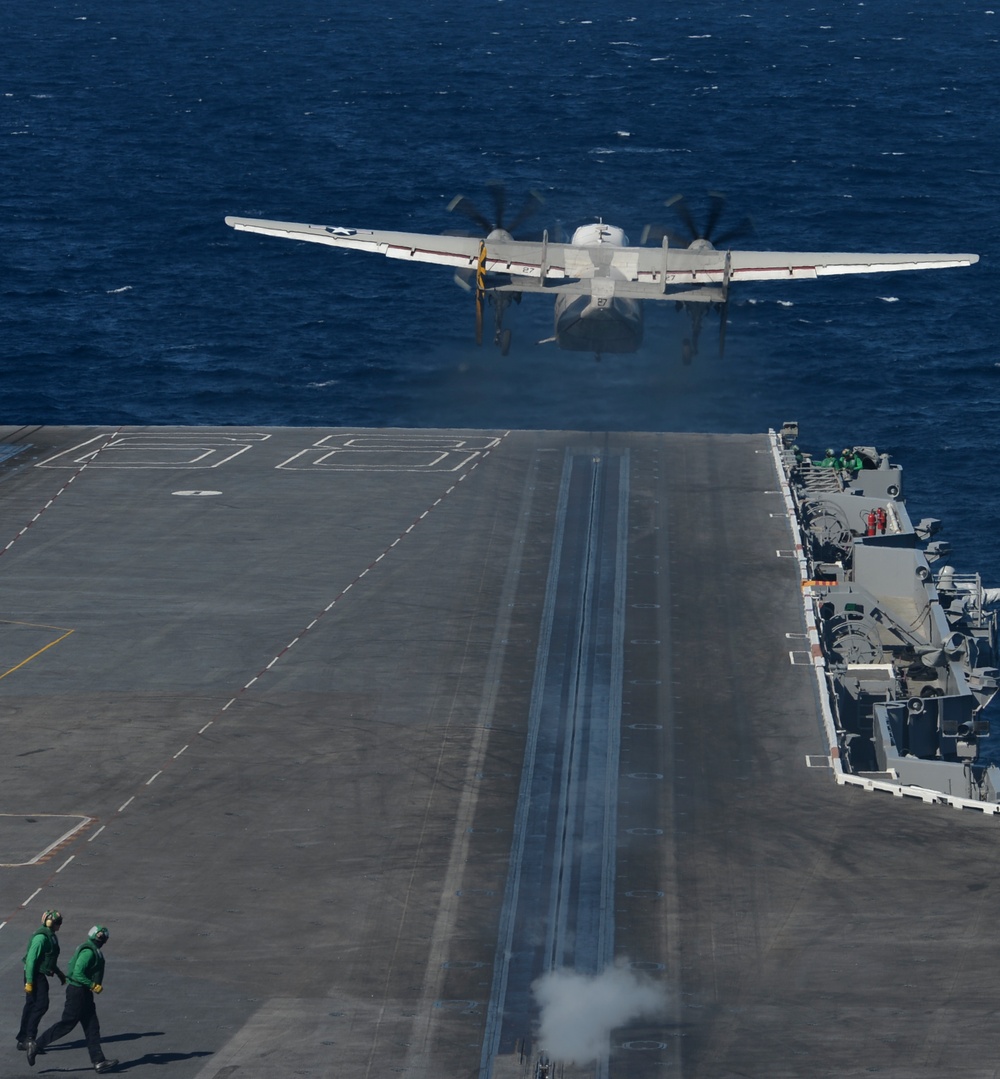 C-2A Greyhound takes off