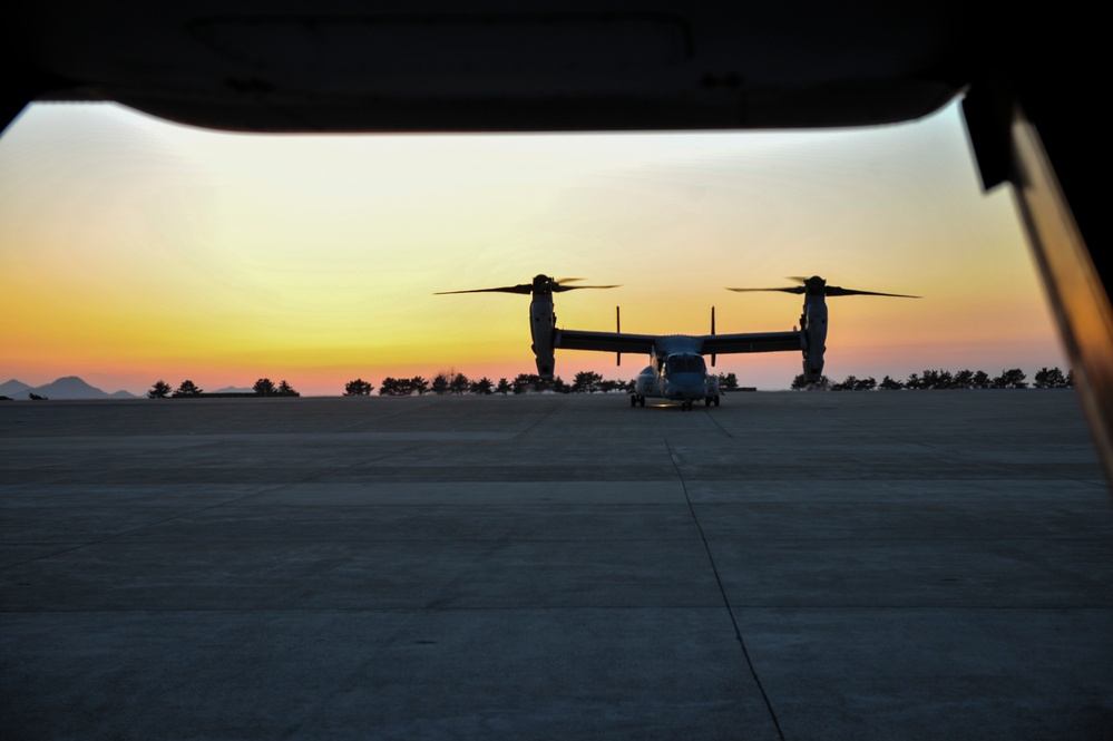 MV-22 fleet conducts flight training at Kunsan
