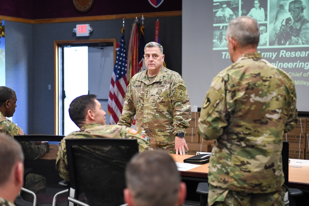 CSA visits the U.S. Army Natick Soldier Systems Center