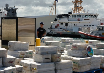 Coast Guard offloads in Puerto Rico over $125 million dollars worth of seized cocaine