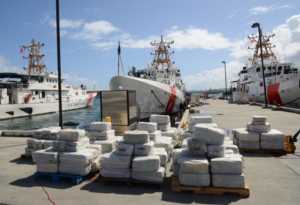 Coast Guard offloads in Puerto Rico over $125 million dollars worth of seized cocaine