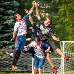 Carderock engineer is Ultimate Frisbee professional