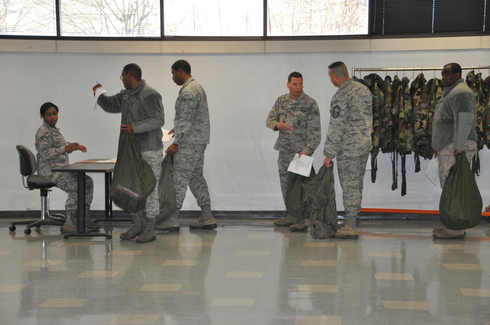 908th LRS Partners with 42nd to Supply Deployers