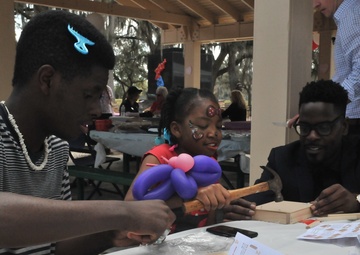 Operation Love Letters: Children making memory boxes for fallen grandfather and uncle